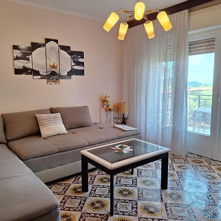 Apartment Parenzana Bibali 65 A 52460-Buje Ngoại thất bức ảnh