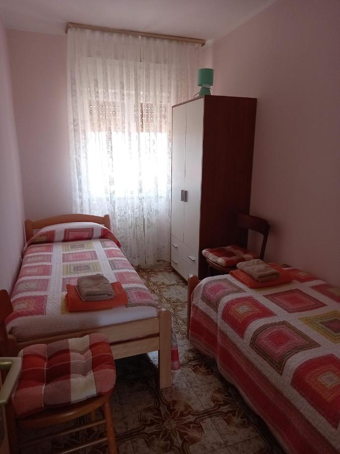 Apartment Parenzana Bibali 65 A 52460-Buje Ngoại thất bức ảnh