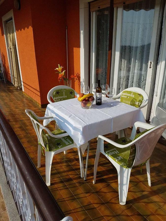 Apartment Parenzana Bibali 65 A 52460-Buje Ngoại thất bức ảnh